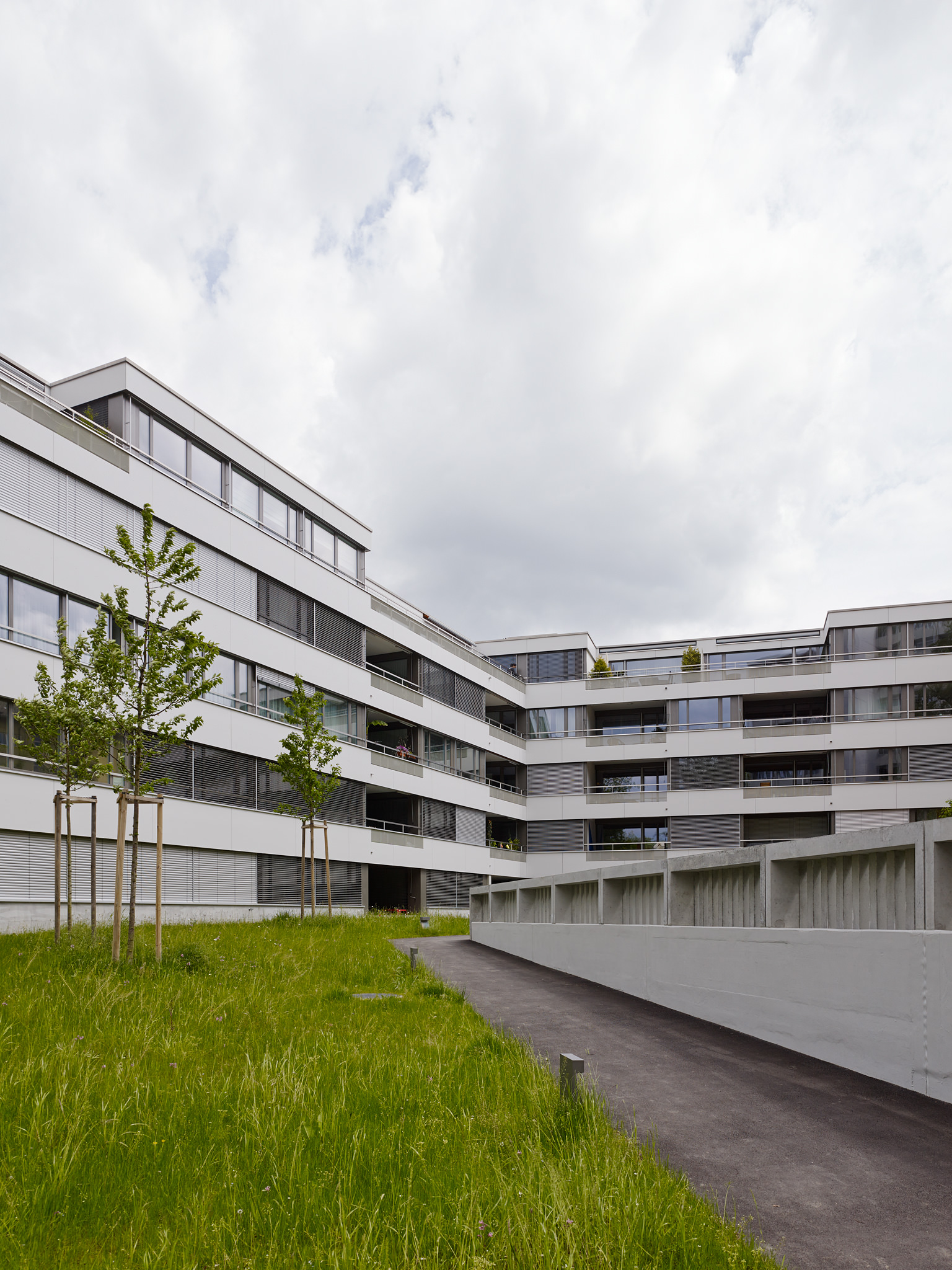 E14497 Alpa 044608 IPAD